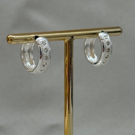 BRINCO ARGOLA 6 ZIRCONIAS