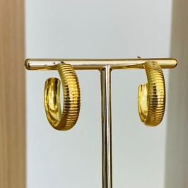 BRINCO ARGOLA DETALHADA M