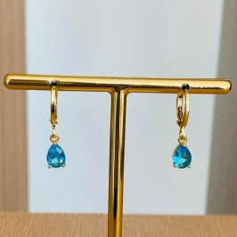 BRINCO ARGOLINHA ARTICULAVEL AZUL CLARO