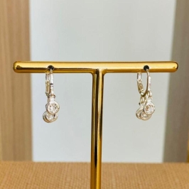 BRINCO ARGOLINHA ARTICULAVEL ZIRCONIAS CRISTAL