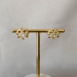 BRINCO ARVORE CRAVEJADA