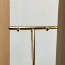 BRINCO BABY PEDRINHA VERDE