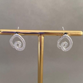 BRINCO CORAÇÃO CRAVEJADO