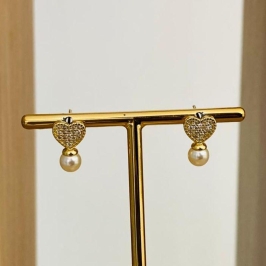 BRINCO CORAÇÃO CRAVEJADO COM ZIRCONIA