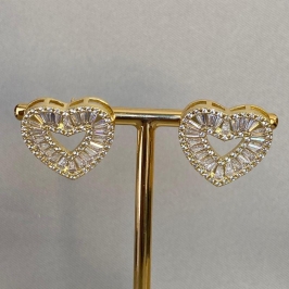 BRINCO CORAÇÃO ZIRCÔNIA TRABALHADA