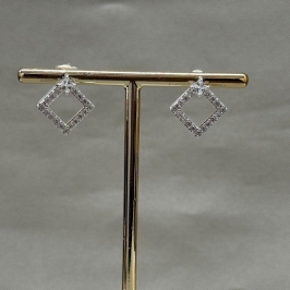 BRINCO CRAVEJADO COM ZIRCONIAS