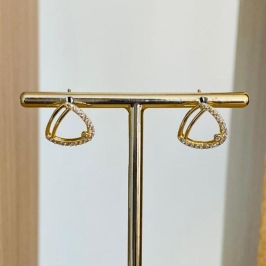 BRINCO CRAVEJADO VAZADO COM MINI ZIRCONIA