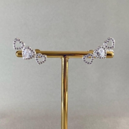 BRINCO EAR CUFF CORAÇÃO CRAVEJADO