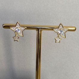 BRINCO ESTRELA CRAVEJADA