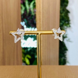 BRINCO ESTRELA CRAVEJADA COM ZIRCONIA