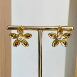 BRINCO FLOR TRABALHADA COM ZIRCONIA