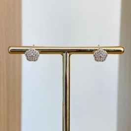 BRINCO FLORZINHA CRAVEJADA