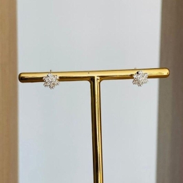 BRINCO FLORZINHA CRAVEJADA