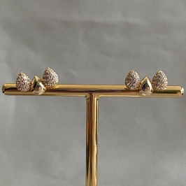 BRINCO GOTINHAS LISA E CRAVEJADA