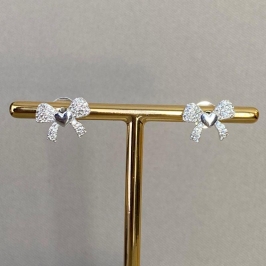 BRINCO LACINHO CRAVEJADO