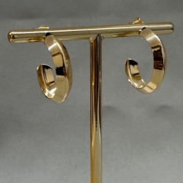 BRINCO LISO TRIANGULO P