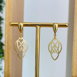 BRINCO PENDURADO DETALHADO