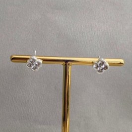 BRINCO TREVO COM ZIRCONIA