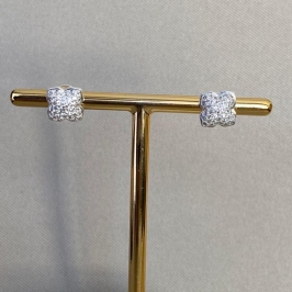 BRINCO TREVO CRAVEJADO