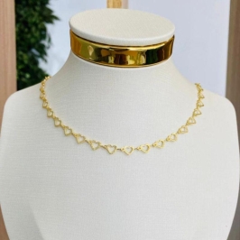 CHOCKER CORAÇÕES VAZADOS