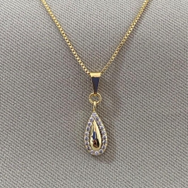 COLAR GOTINHA CRAVEJADA