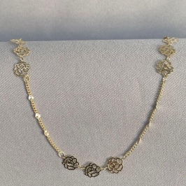 COLAR LONGO FLOR VAZADA