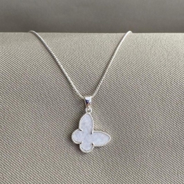 COLAR VENEZIANA BORBOLETA MADRE PEROLA