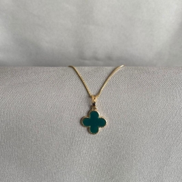 COLAR VENEZIANA COM TREVO VERDE RESINADO