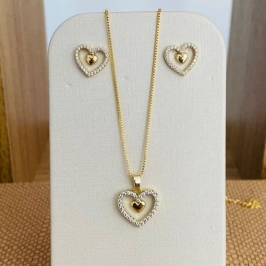 CONJUNTO CORAÇÃO CRAVEJADO