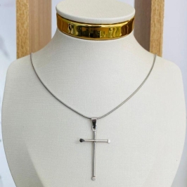 CORRENTE COM CRUZ MASCULINA