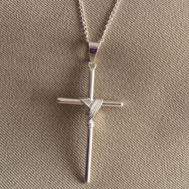 CORRENTE MASCULINA GRUMET COM PING PALITO CRUZ GRANDE