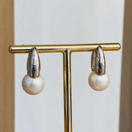 BRINCO ARGOLA COM PEROLA