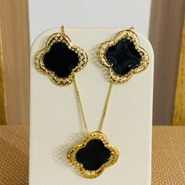 CONJUNTO TREVO PRETO