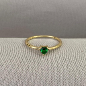 ANEL SOLITARIO CORAÇÃO VERDE ESMERALDA