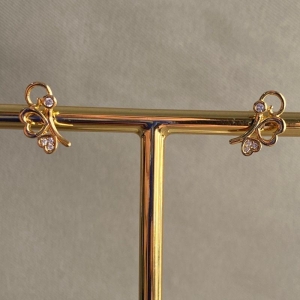 BRINCO BORBOLETA CORAÇÃO COM ZIRCONIAS