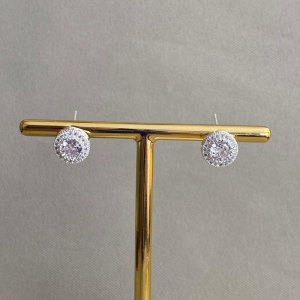 BRINCO BOTÃO CRAVEJADO COM ZIRCONIA