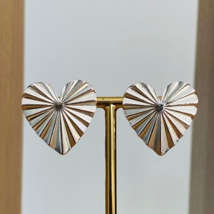 BRINCO CORAÇÃO ONDULADO