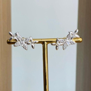 BRINCO EARCUFF BORBOLETAS