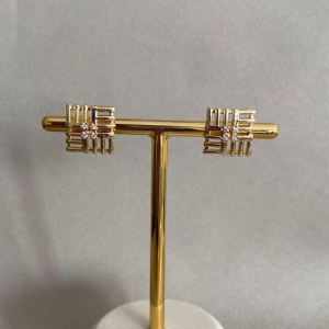 BRINCO QUADRADO DETALHE ZIRCONIA