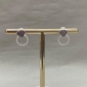 BRINCO REDONDO COM BASE GOTA