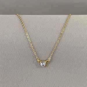 COLAR LETRA I COM CORAÇÃO ZIRCONIA