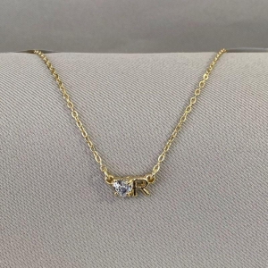 COLAR LETRA R COM CORAÇÃO ZIRCONIA