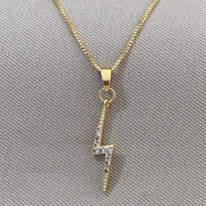 COLAR RAIO CRAVEJADO