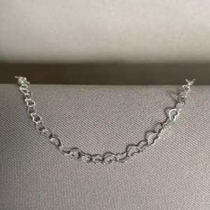 PULSEIRA INFANTIL ELOS CORAÇÕES