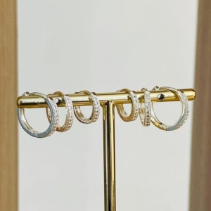 TRIO DE BRINCOS ARGOLINHA CRAVEJADA