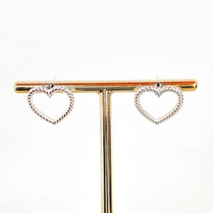 BRINCO CORAÇÃO VAZADO