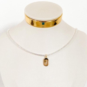 CHOCKER RIVIERA COM INICIAL