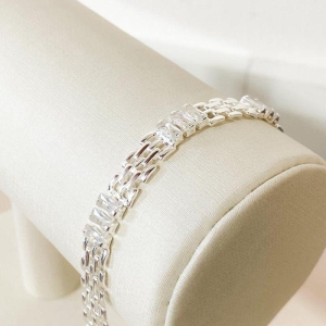 PULSEIRA MALHA RELÓGIO COM ZIRCONIAS