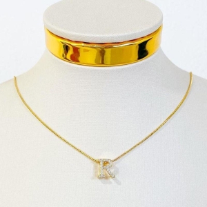 COLAR INICIAL R CRAVEJADA