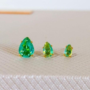 TRIO DE BRINCOS GOTA VERDE CLARO